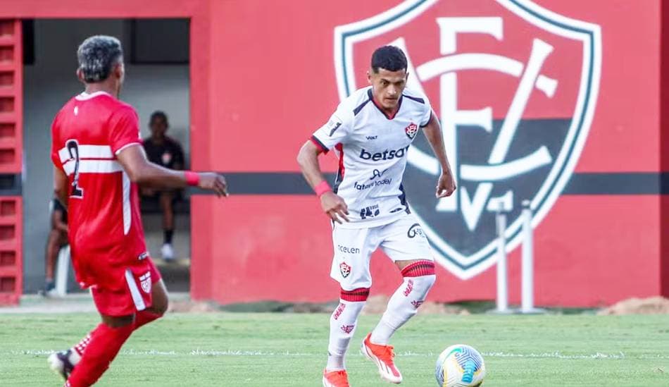 Foto: Lucas Pena/Vitória EC