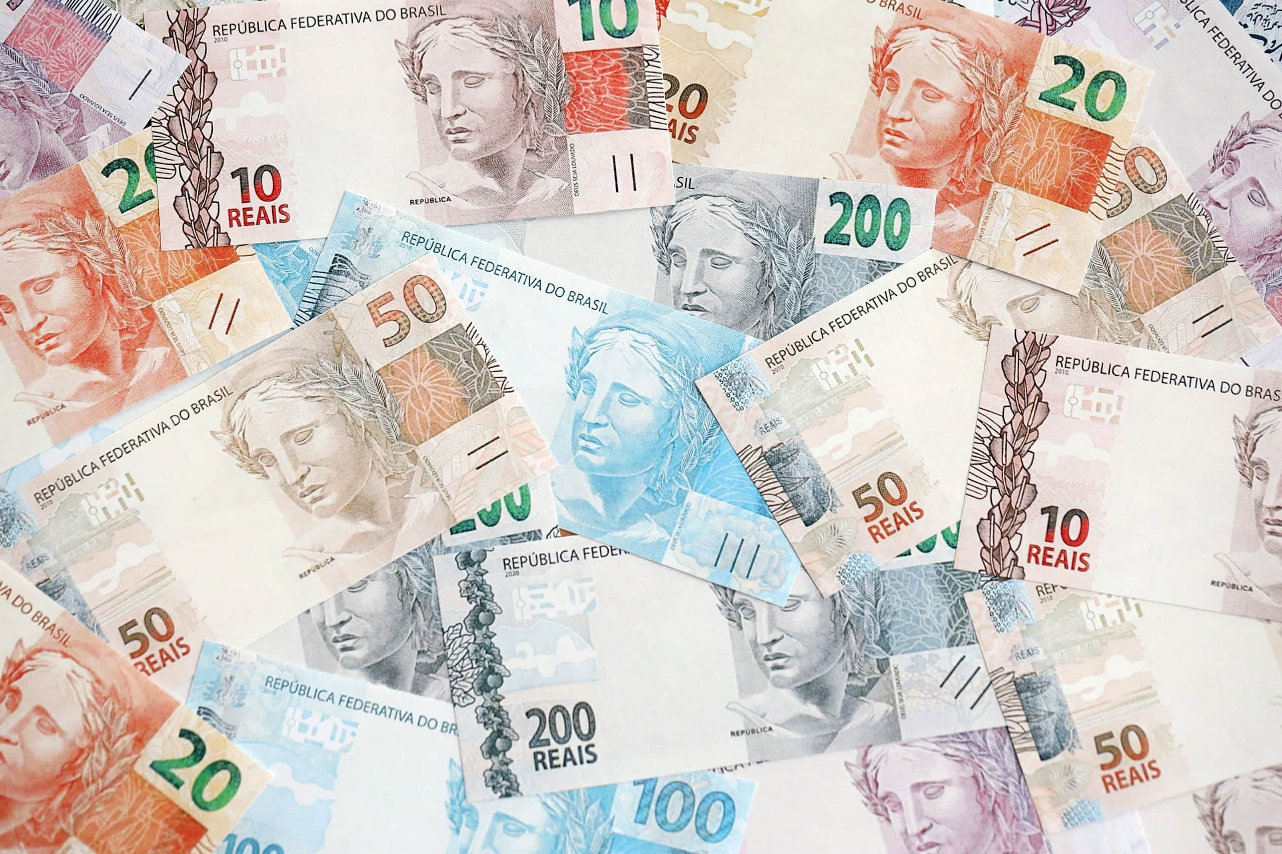 Dinheiro brasileiro (Imagem: Mehaniq
/Shutterstock)