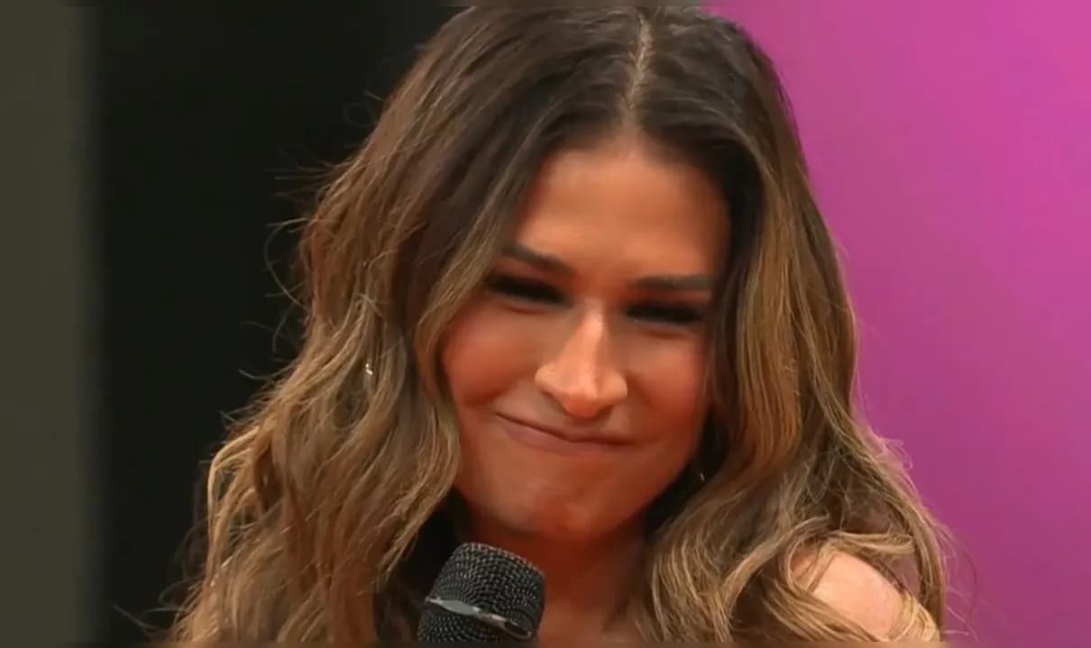 Cantora revelou detalhe que fez o marido casar. 