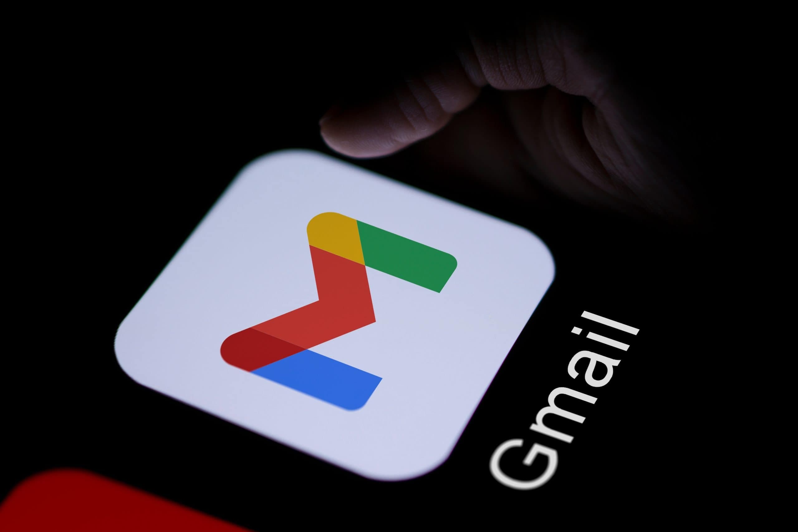 Aplicativo do Gmail, serviço de e-mail do Google (Imagem Mojahid Mottakin / Shutterstock.com)