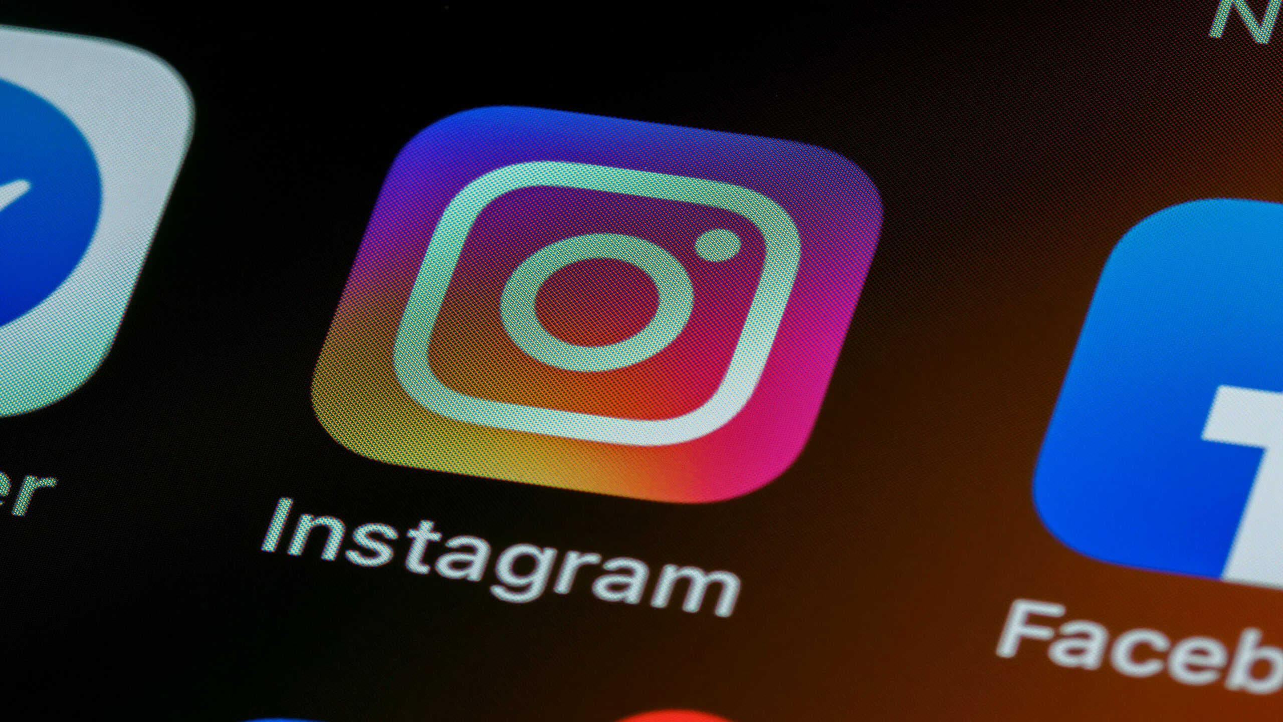 A evolução constante do Instagram e dos novos truques da plataforma ajudam usuários a criar conteúdos mais criativos (Imagem: Brett Jordan / Unsplash)