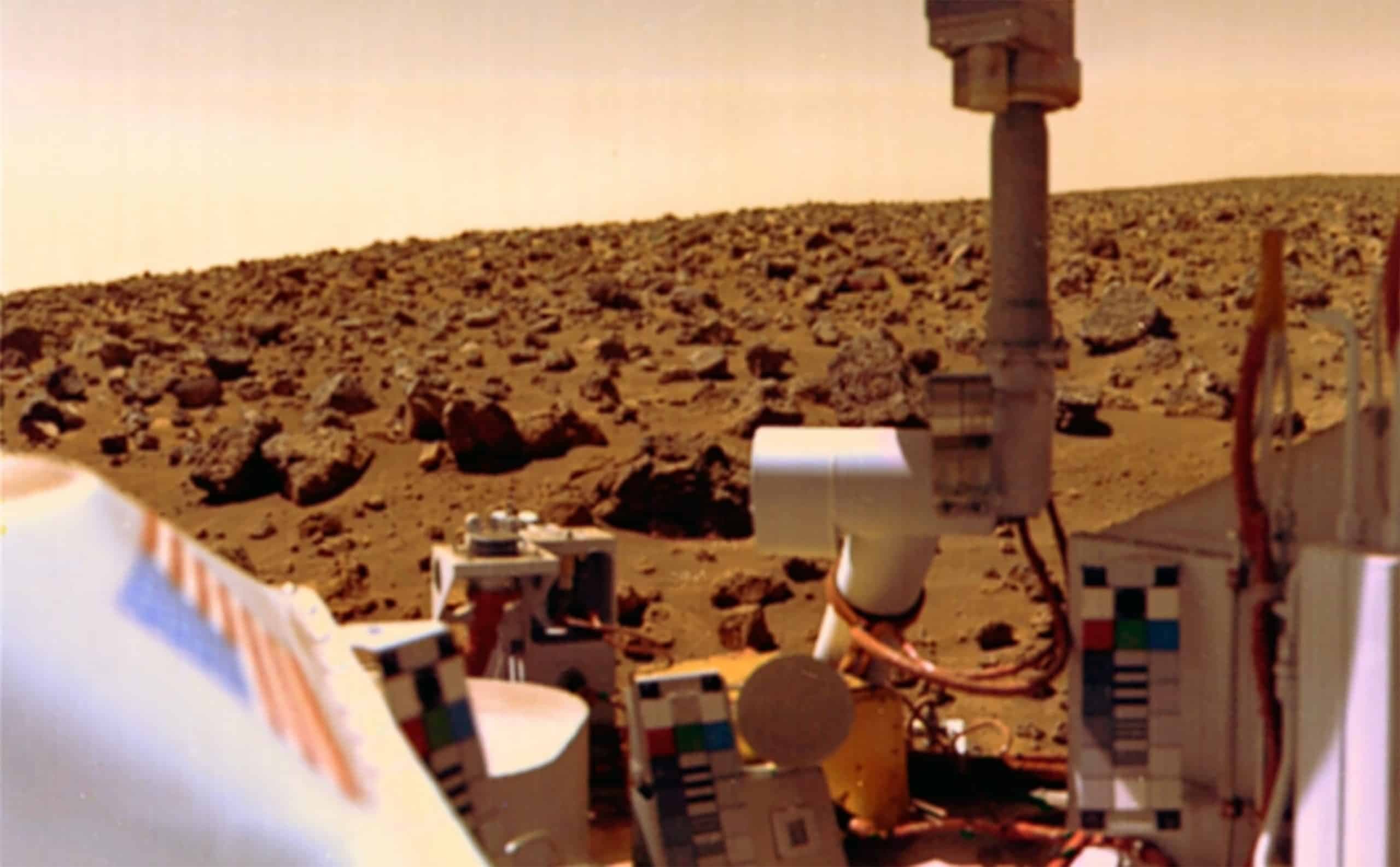 Foto feita pela sonda Viking 1, da NASA, durante missão em Marte no fim da década de 1970 e início dos anos 1980. Crédito: NASA