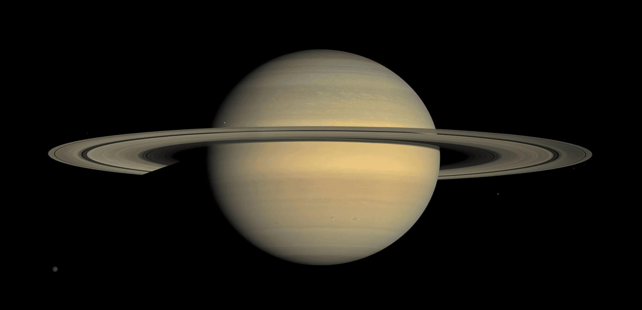 Na última sexta-feira (19), astrônomos amadores registraram imagens inéditas de Saturno em oposição, o melhor momento do ano para observar um planeta. Na imagem: Saturno, em cores naturais, registrado pela sonda Cassini em 2008. (Imagem: NASA / JPL / Space Science Institute)