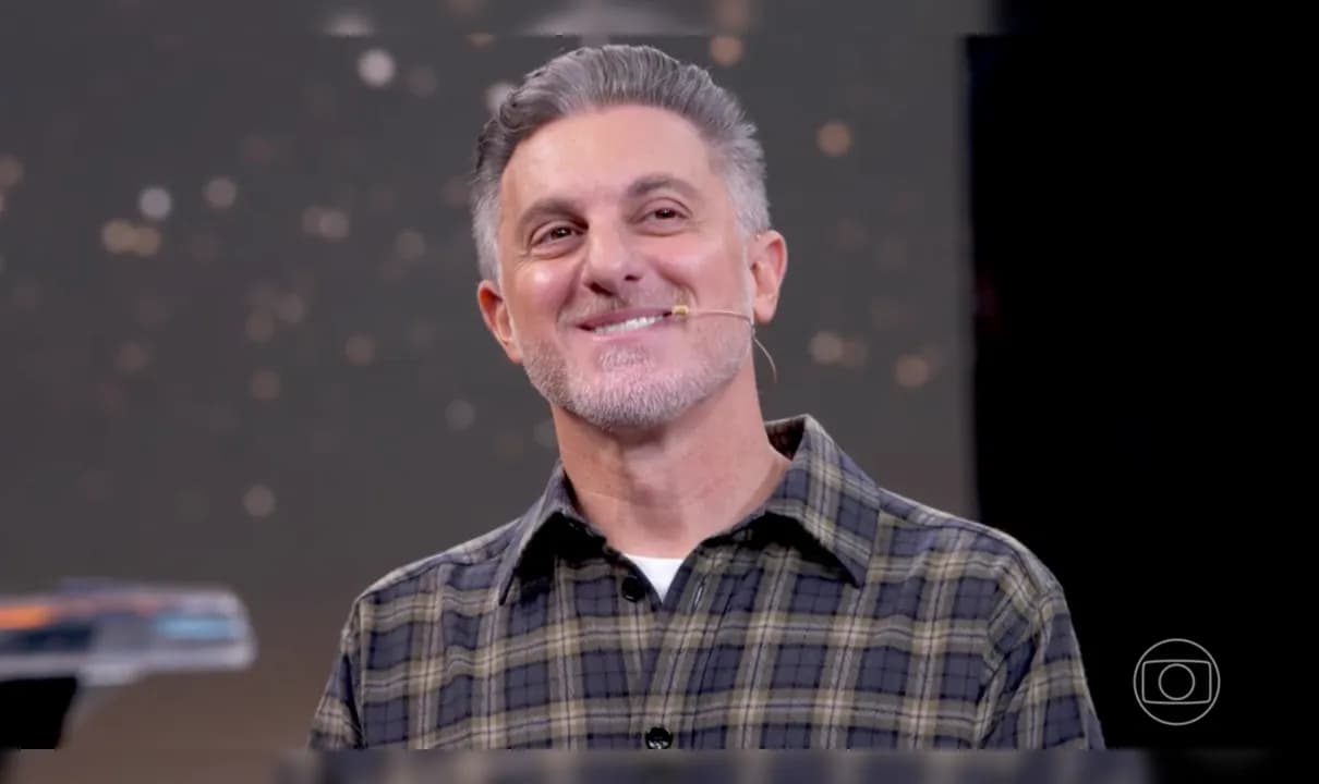 Atual apresentador do 'Domingão' negocia para comandar formato diferente na emissora.