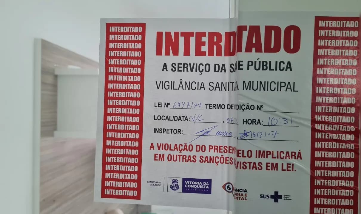 Investigada realizava procedimentos invasivos e causou sequelas graves em uma das vítimas. 