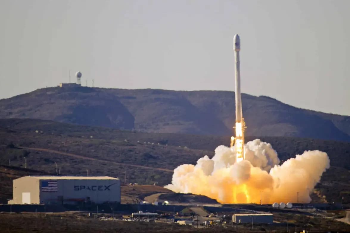 Força Aérea dos EUA permitiu até 100 lançamentos da SpaceX a partir da Base daForça Espacial de Vandenberg, na Califórnia. (Imagem: Força Aérea dos EUA)
