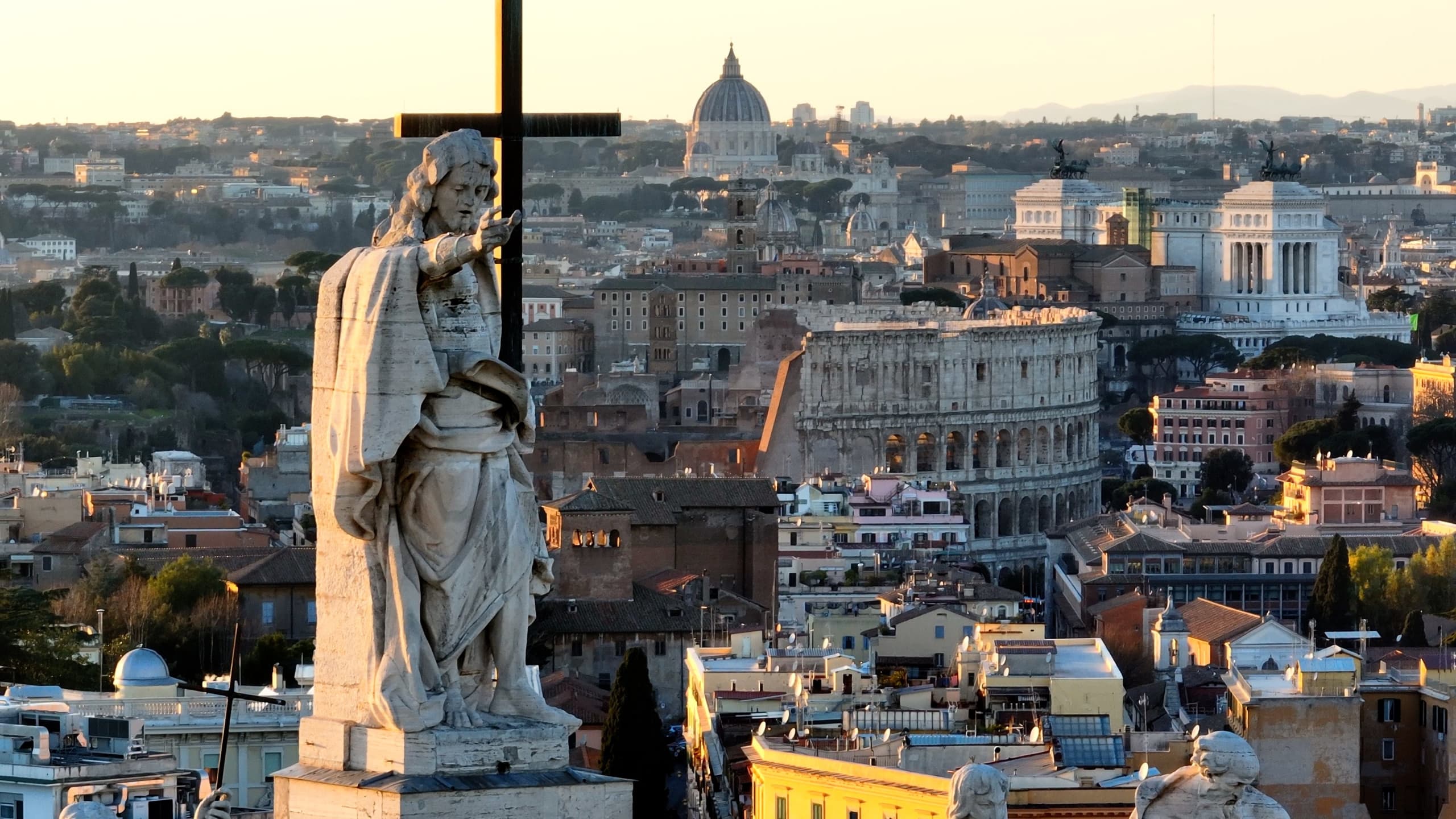 Organizações indígenas questionam o discurso do Vaticano de que os artefatos seriam “presentes” (Imagem: ItalyDrones/iStock)