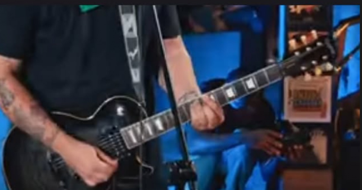 Lutte tem violão roubado em casa invadida em Salvador