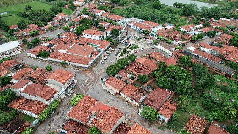 Prefeito de Muquém de São Francisco recebe recomendação do MP-BA para exonerar irmã nomeada na Saúde