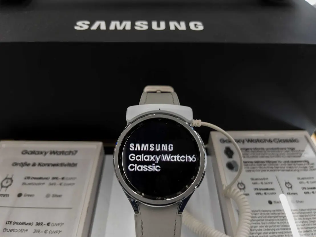 Alerta do Galaxy Watch6 leva à cirurgia cardíaca com quatro pontes