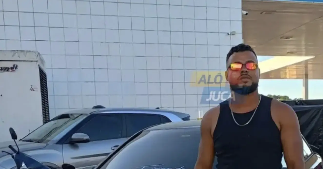 Homem é morto a tiros dentro de carro no Barro Duro, em Salvador