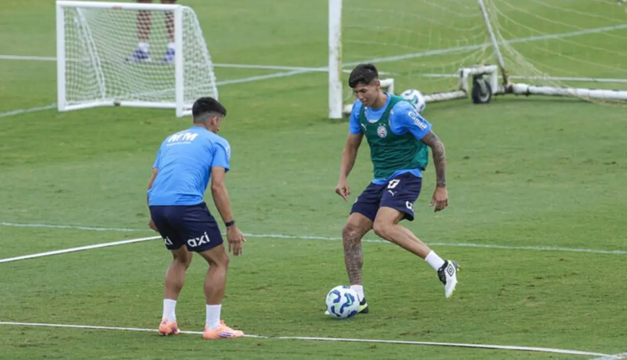 Bahia encerra preparação contra Internacional na Arena Fonte Nova
