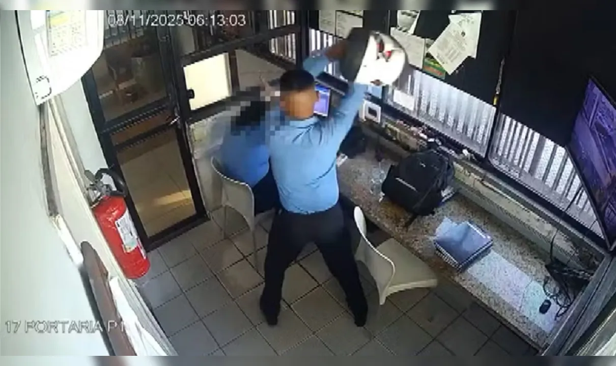 Funcionário agride colega com capacete em condomínio Salvador
