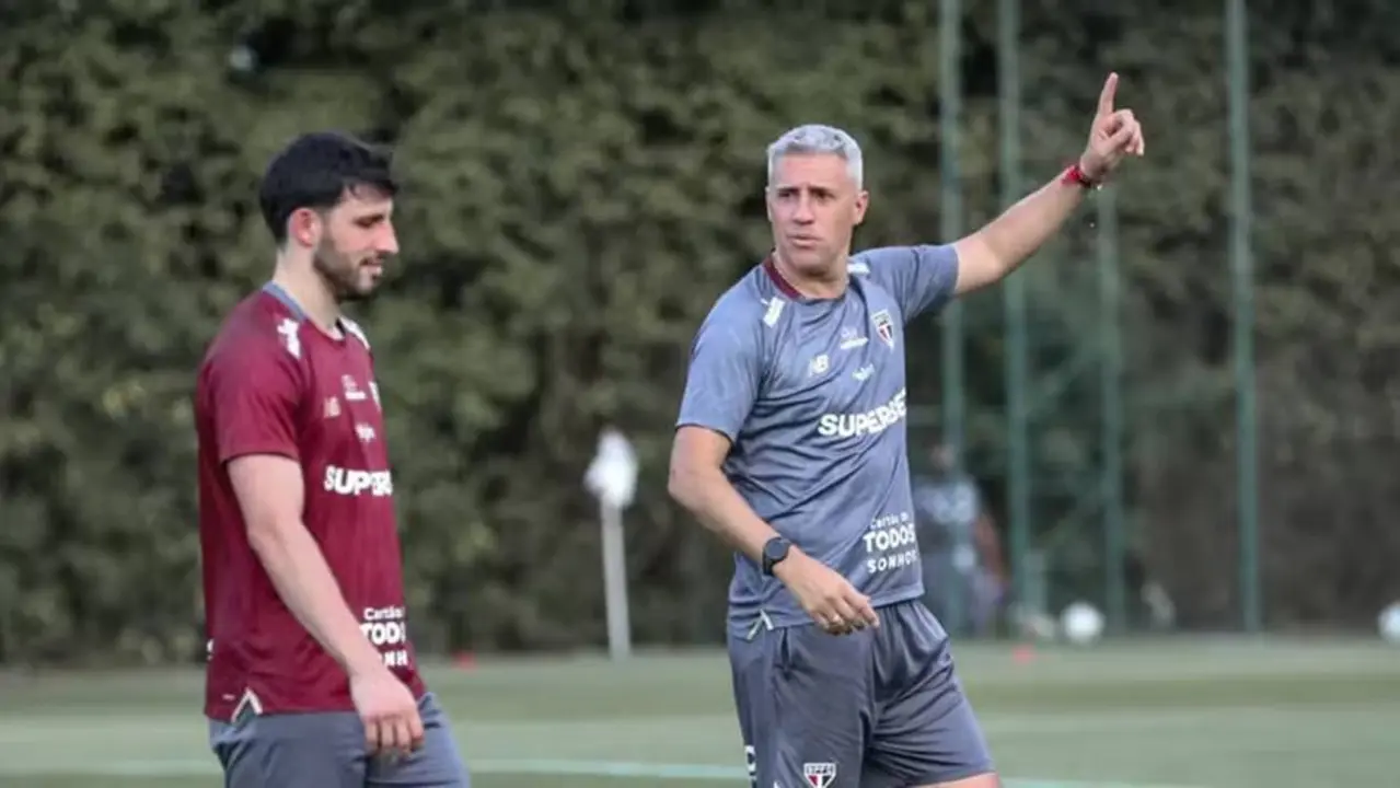 São Paulo perde centroavantes e escala Luciano e Tapia no Morumbi