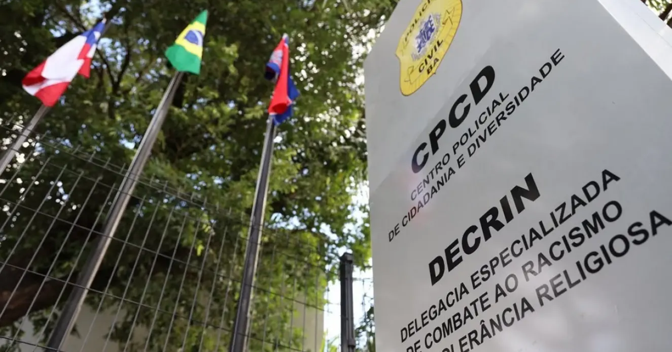 Homem de 61 autuado por injúria racial em supermercado de Salvador