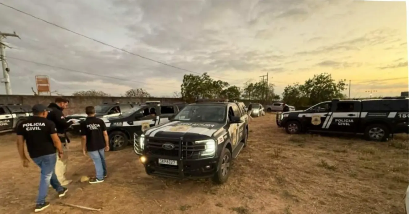 Operação Riachão em Paz: Polícia Civil cumpre 16 mandados e prende um