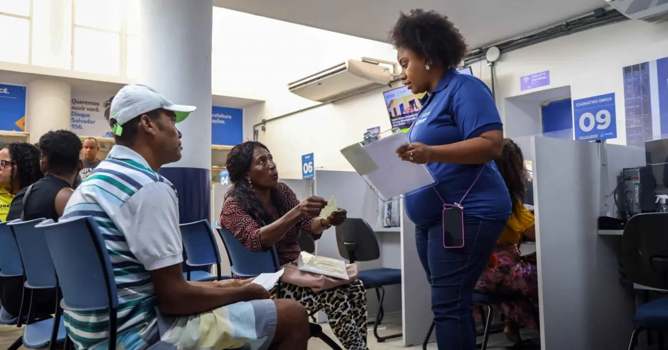38,5 mil inscritos disputam 9 mil vagas para ambulantes em Salvador