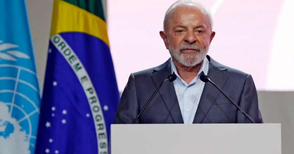 Lula assina decreto para regulamentar vale-refeição e vale-alimentação