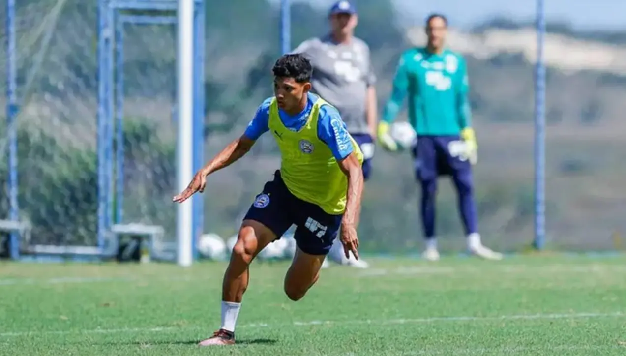 Bahia treina em Salvador para jogo contra Red Bull Bragantino