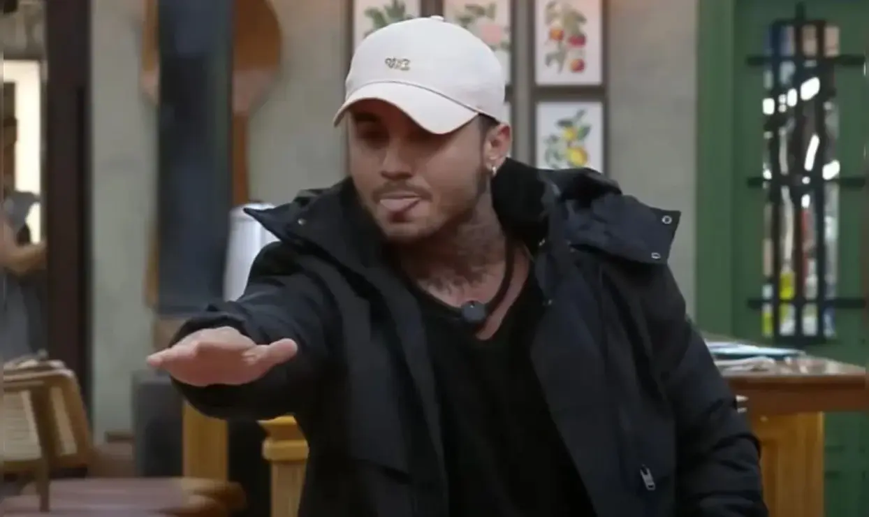 Wallas Arraes diz que Yoná Sousa recebeu orientação da produção