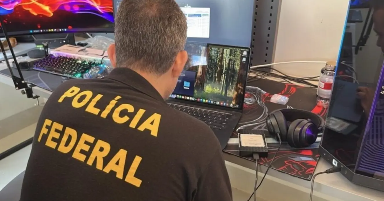 PF faz 26 prisões em operação que investiga desvio de R$ 813 mi do PIX