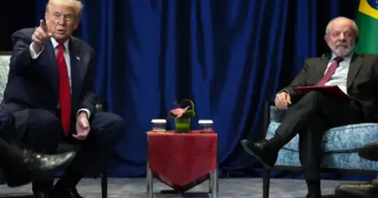 Trump diz que gosta de Bolsonaro e responde 'não é da sua conta'