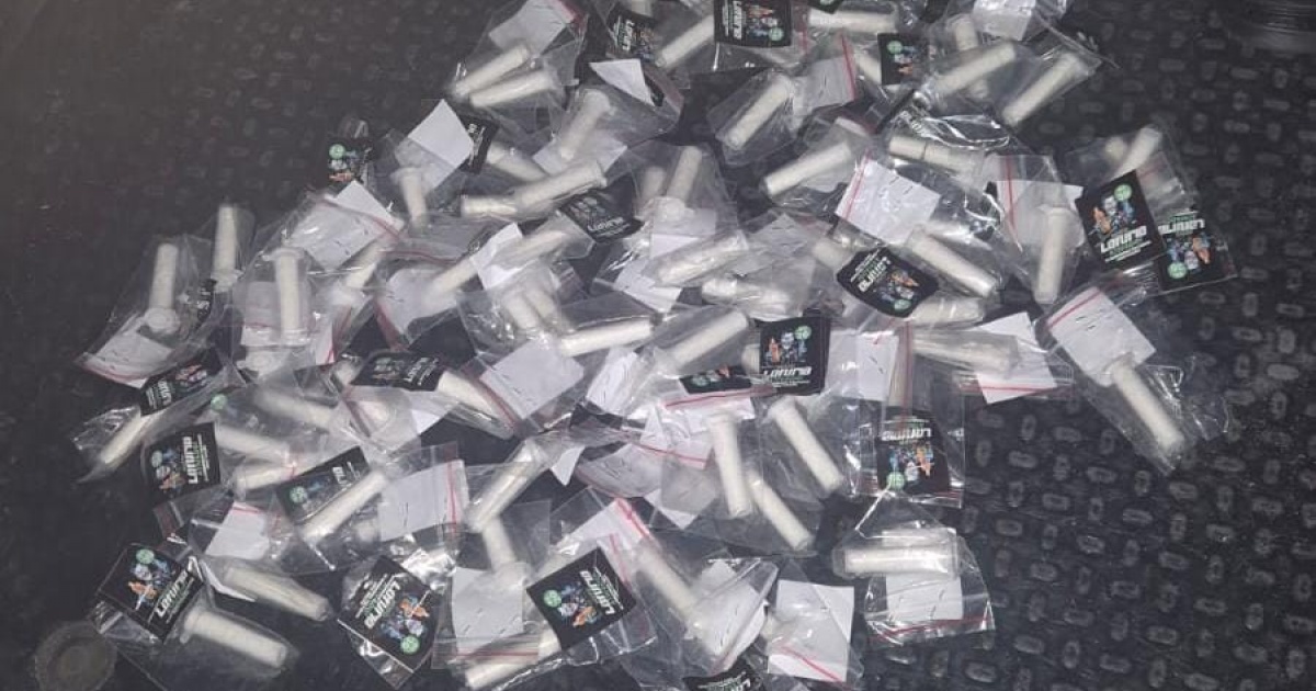 Polícia Militar apreende 106 doses de cocaína em Pernambués