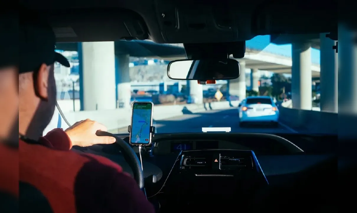 Câmeras em carros de apps são obrigatórias em Salvador