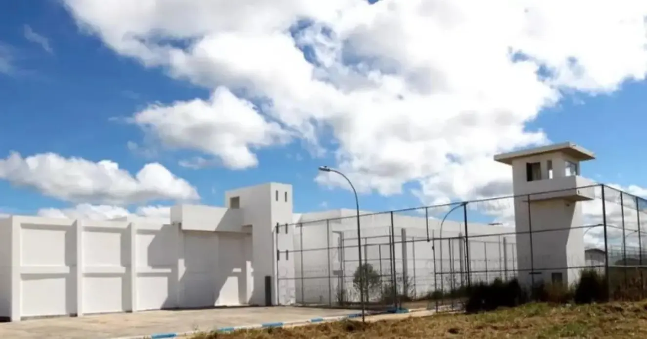 Bahia contrata Romas por R$ 5,76 mi para manutenção em presídios