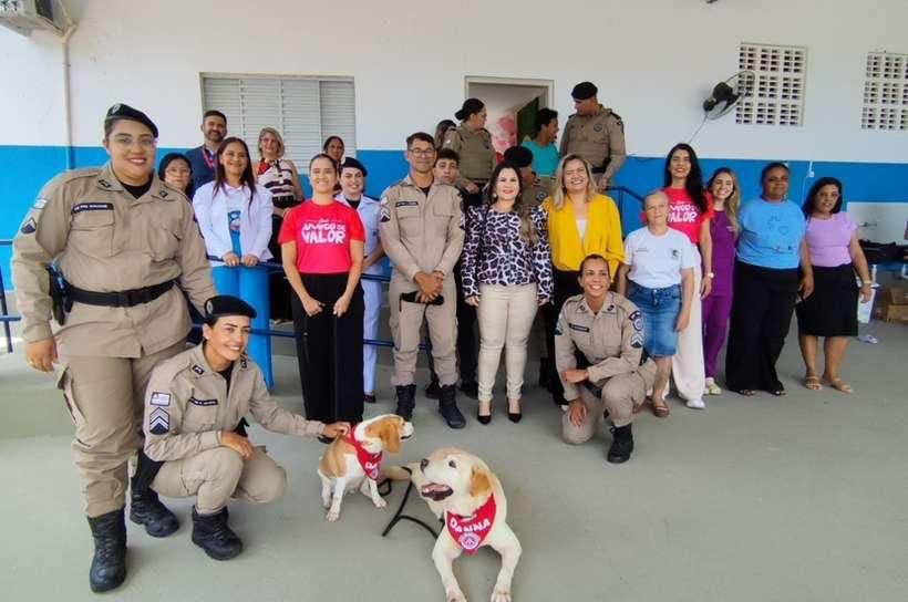 Cinoterapia em Glória atende crianças com TEA e TDAH