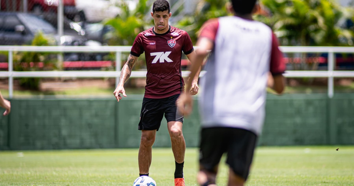 Vitória se prepara para jogo contra Palmeiras no Allianz Parque