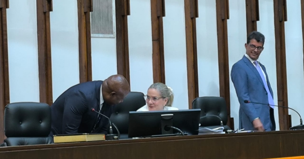 Ivana Bastos destaque parlamentar AL-BA com 32 votos em 2023