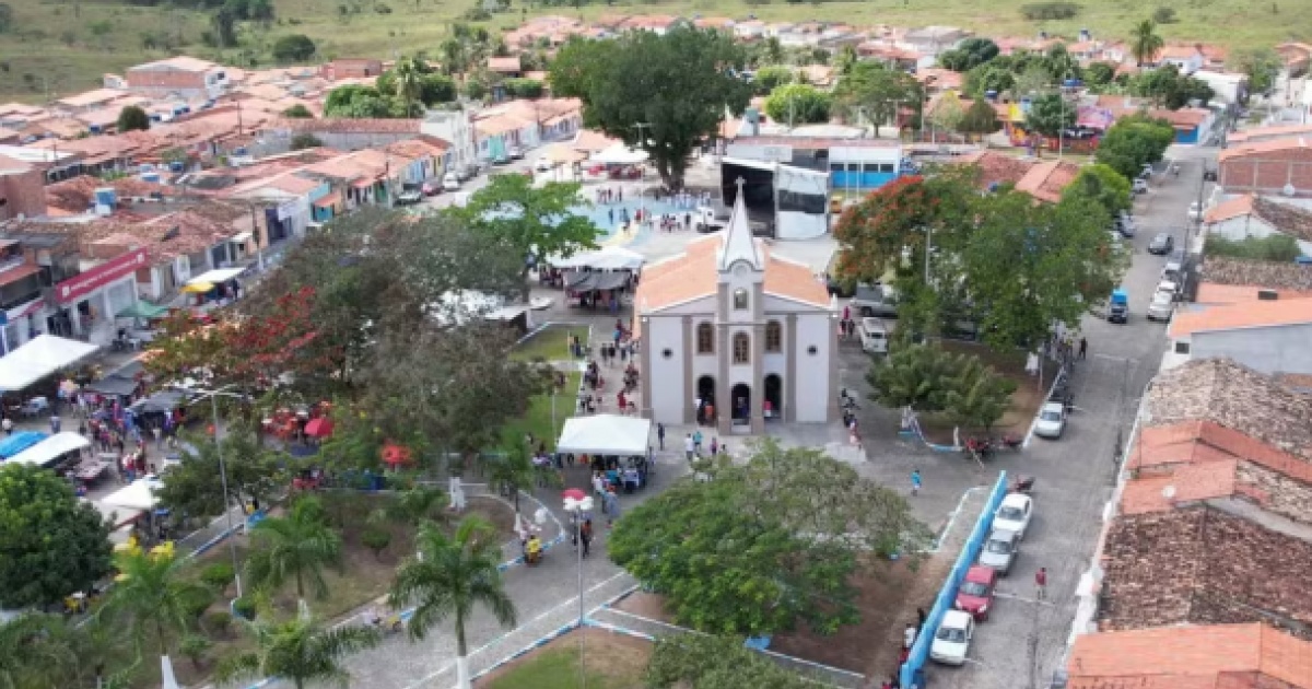 Homem preso por ameaçar mulher em Antônio Cardoso, Bahia