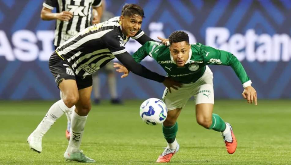 Santos e Palmeiras se enfrentam na Vila Belmiro; Vitória espera resultado