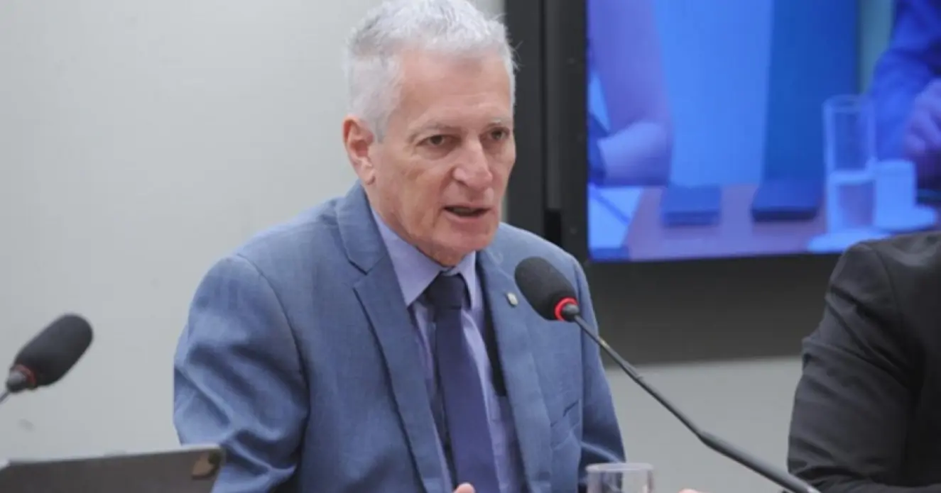 Comissão aprova urgência para dobrar taxa sobre apostas a 24%