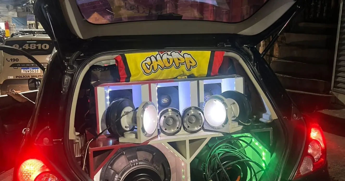PM apreende três veículos em operação contra som irregular em Salvador