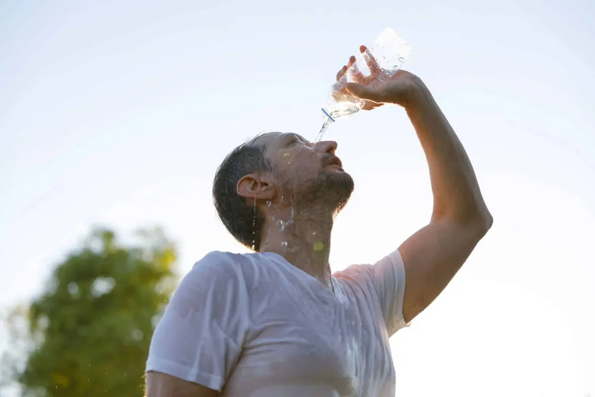 Ondas de calor fora do verão elevam risco de estresse térmico na Bahia