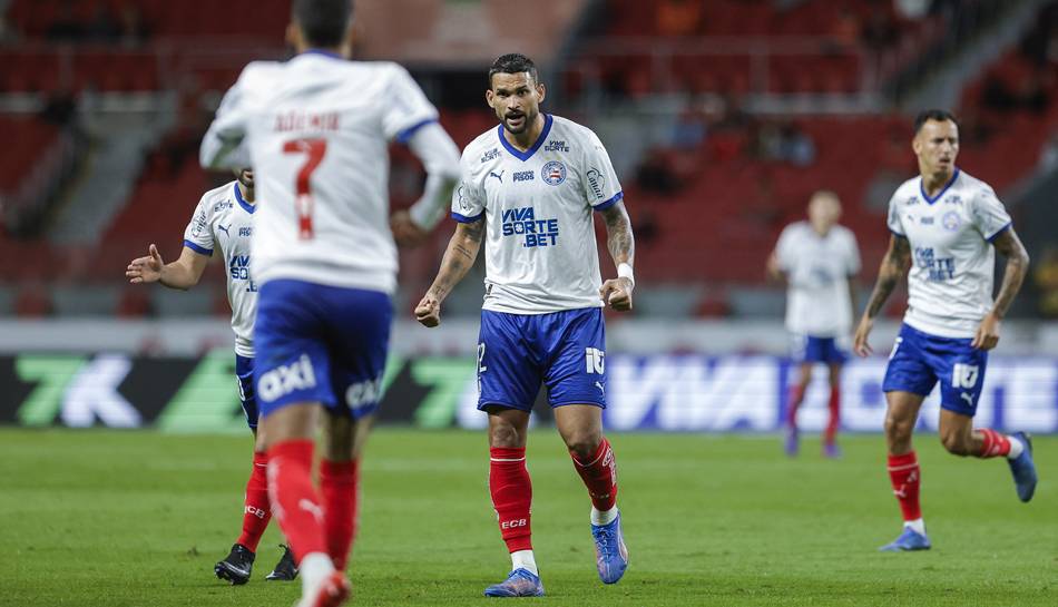 Bahia chega a 53 pontos e iguala melhor campanha na Série A