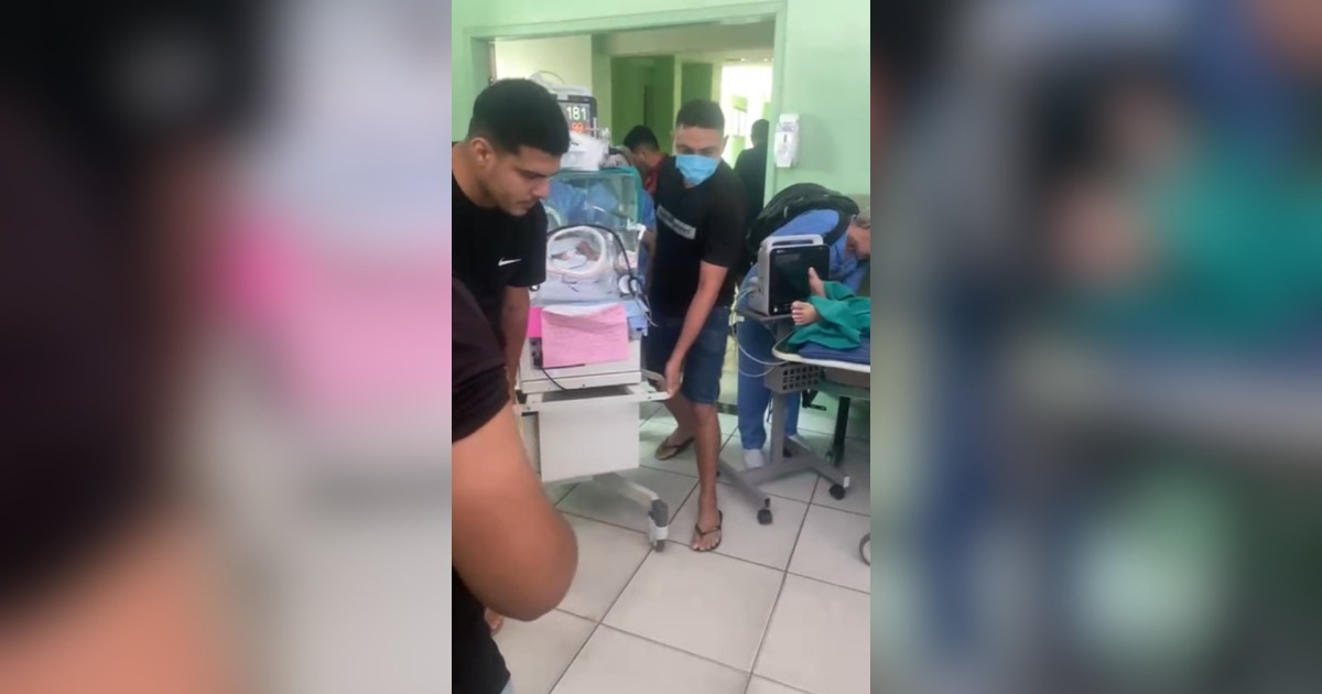 Incêndio no Hospital César Cals em Fortaleza gera evacuação de bebês