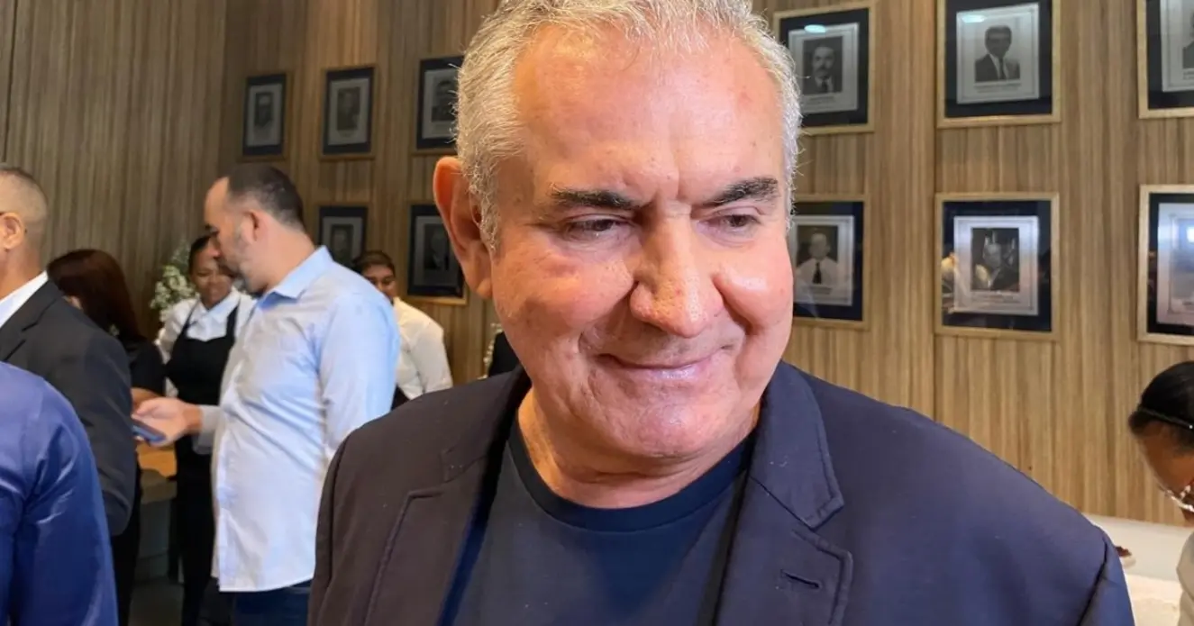 Angelo Coronel reafirma pré-candidatura e diz que ouvirá prefeitos