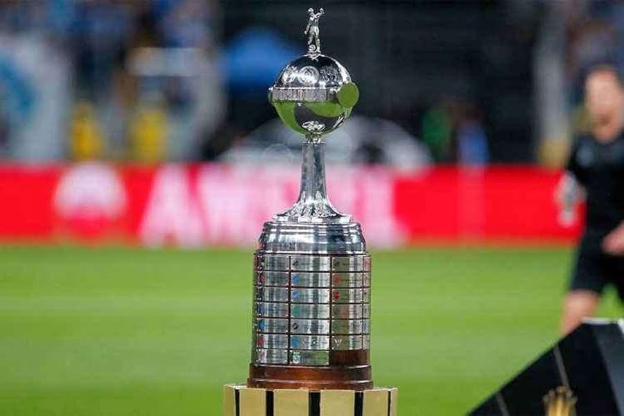 Palmeiras Leva Dois Do River, Mas Está Na Final Da Libertadores