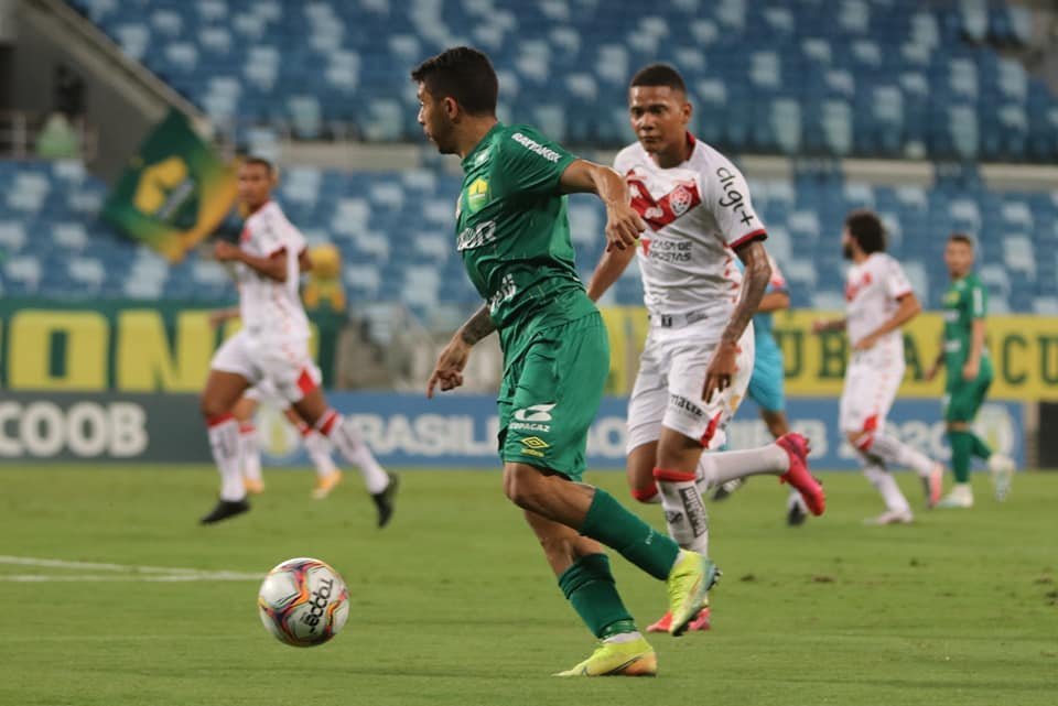 Em Jogo De Seis Gols E Duas Viradas, Vitória Empata Com O Cuiabá Fora De Casa