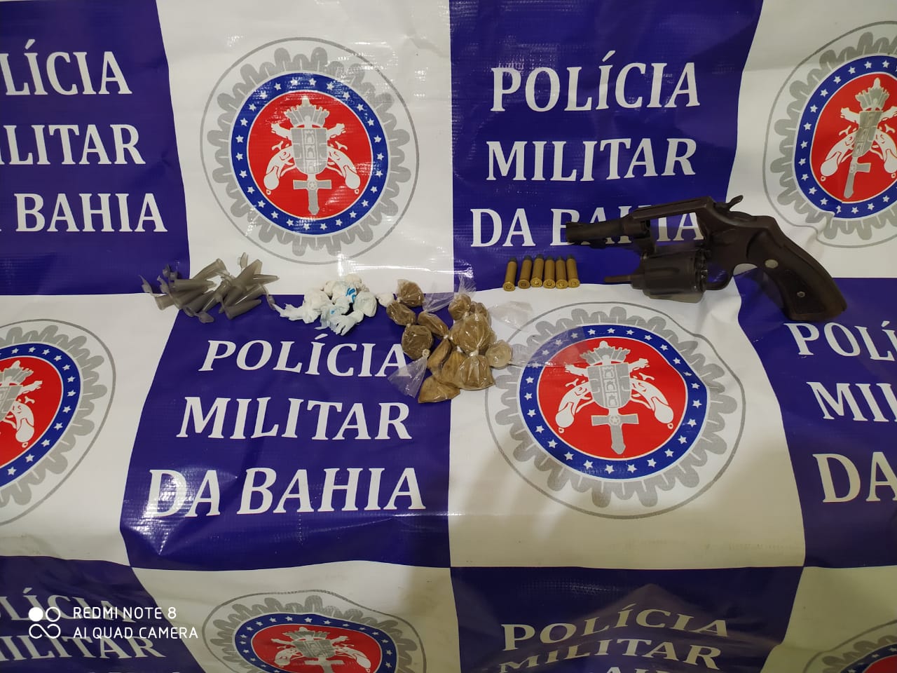 Homem É Preso Por Porte Ilegal De Arma E Associação Ao Tráfico De Drogas Em Antas - Ba