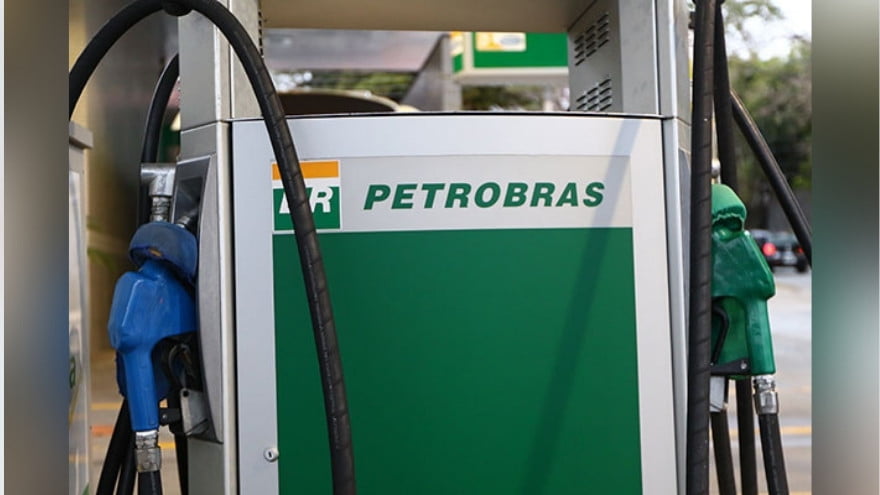 Petrobras Reduz Preço Da Gasolina Nas Refinarias Em R$ 0,10