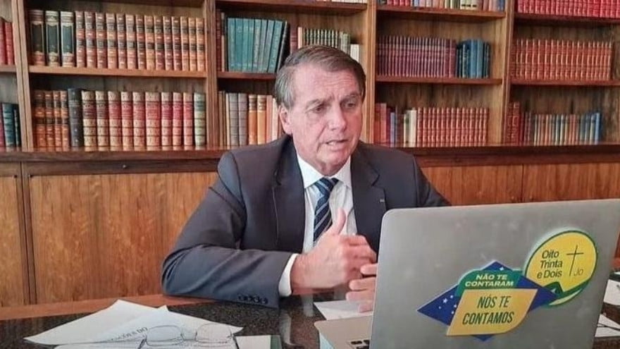 “Se Pudesse, Ficaria Livre Da Petrobras”, Diz Bolsonaro Após Alta Nos Preços Da Gasolina E Do Diesel 