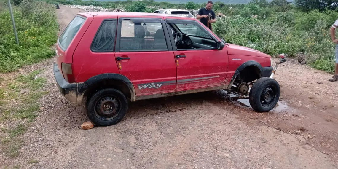 Veículo Roubado Em Delmiro Gouveia É Localizado Em Pernambuco