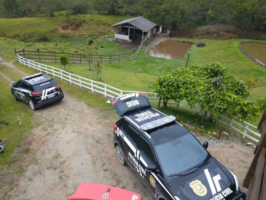 Homens Detidos Durante Encontro Neonazistas Têm Prisões Preventivas Decretadas