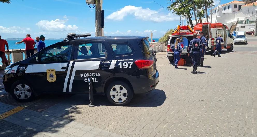 Turista Morre Afogado Na Praia Do Porto Da Barra