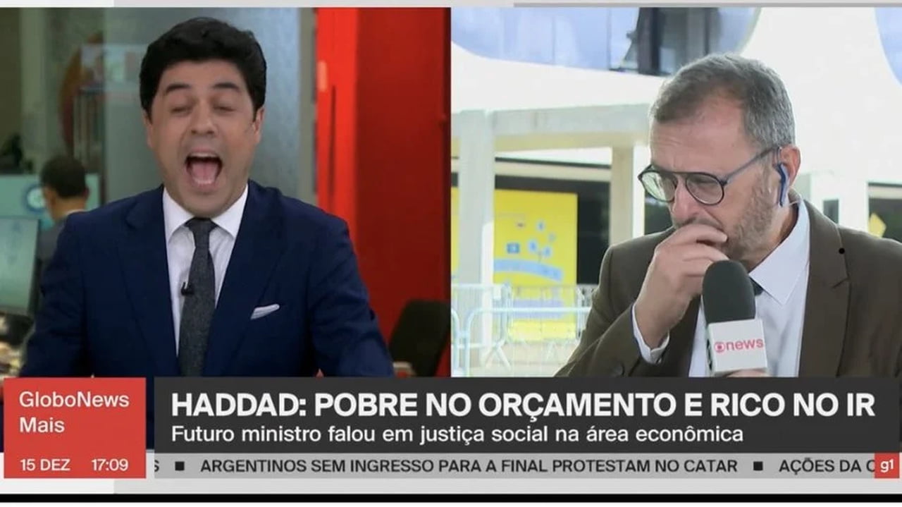 Jornalista Da Globonews Engole Mosquito