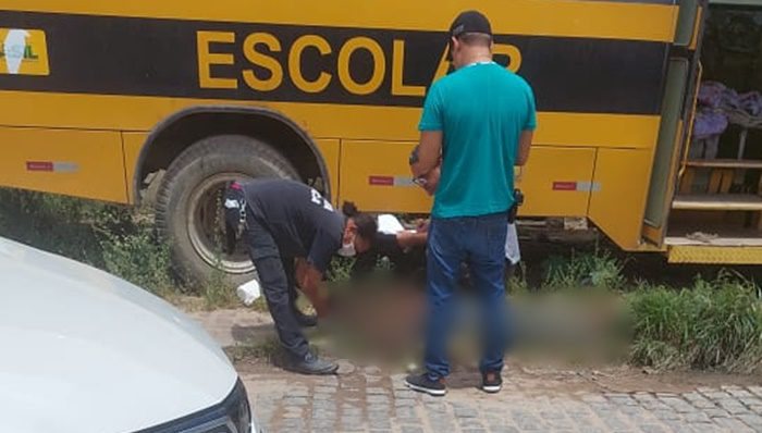 Encontrado Morto Dentro De Ônibus Escolar Em Serrinha 